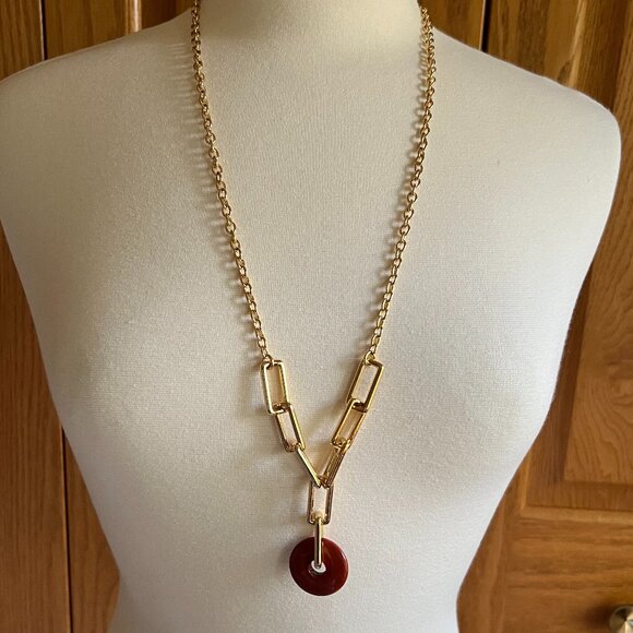 TALBOTS - Links and Circle Pendant -- NEW with Tag - Picture 1 of 9